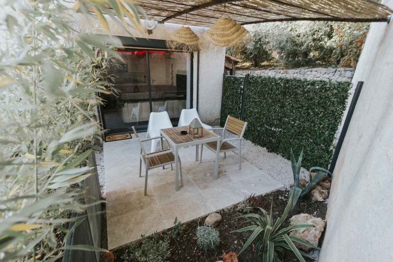 Casa Amor & Spa, Appartement Suite Jacuzzi & Piscine Chauffee Montfort-sur-Argens Esterno foto