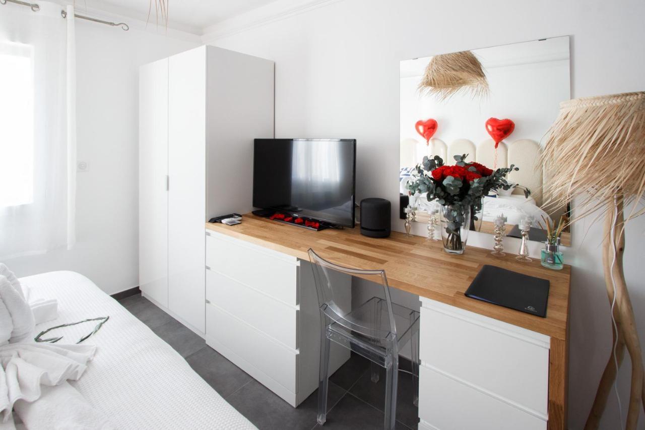 Casa Amor & Spa, Appartement Suite Jacuzzi & Piscine Chauffee Montfort-sur-Argens Esterno foto
